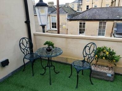 Roof top garden 4 bedrooms 3 bathrooms Perfect for your family - Photo2