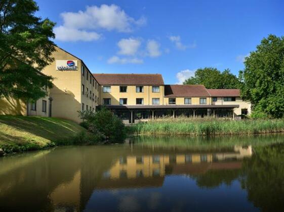 Travelodge Bath Waterside