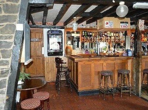 The Red Lion Inn Berriew Powys - Photo5