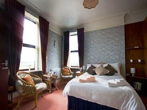 Meadow Hill Guest House - Photo3