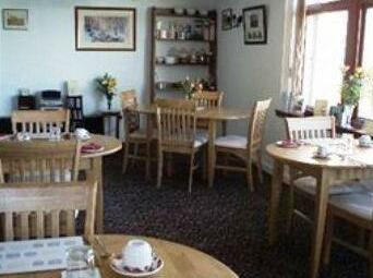 Meadow Hill Guest House - Photo4