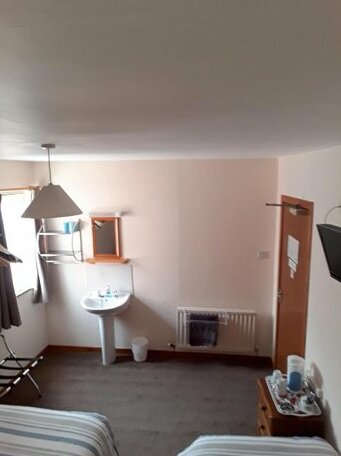 Mirandas Guest House - Photo4