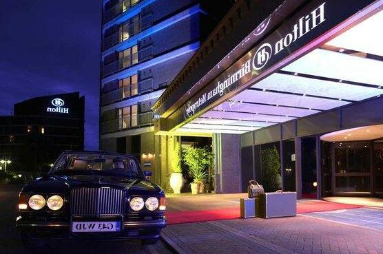 Hilton Birmingham Metropole Hotel - Photo2