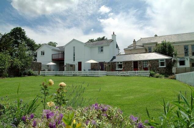 Beaconside Country House & Cottages