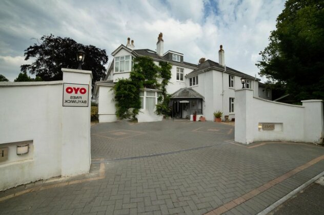 OYO Fines Bayliwick Hotel