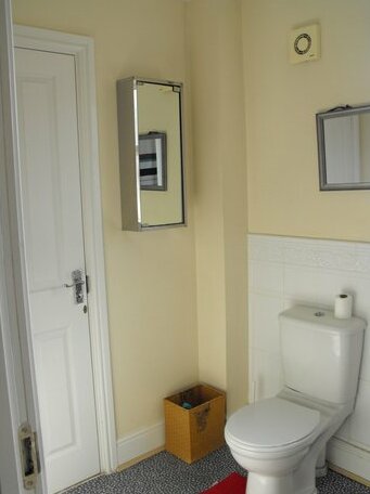 Homestay - Come And Share Our Lovely Clean Br - Photo2