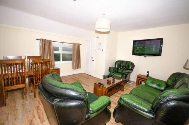 Wonderful 2 bed Guest House in Moseley Village - Photo2