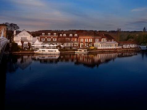 Macdonald Compleat Angler