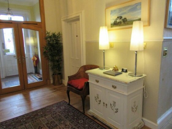 Middleton House Bed and Breakfast - Photo2