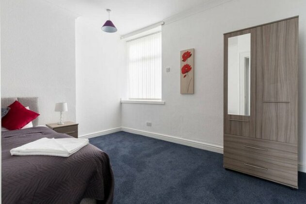 Pleasure Beach Apartments - Photo4