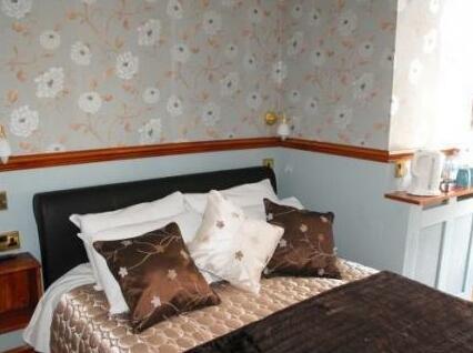 The Cresta Guest House - Photo4