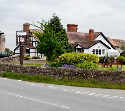 England's Gate and Coachhouse