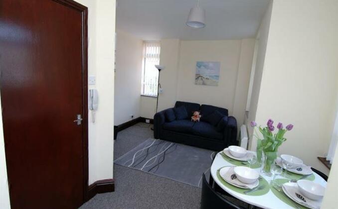 Wyresdale House Flat 2 - Photo5