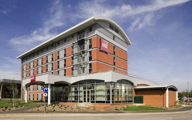 Ibis London Elstree Borehamwood