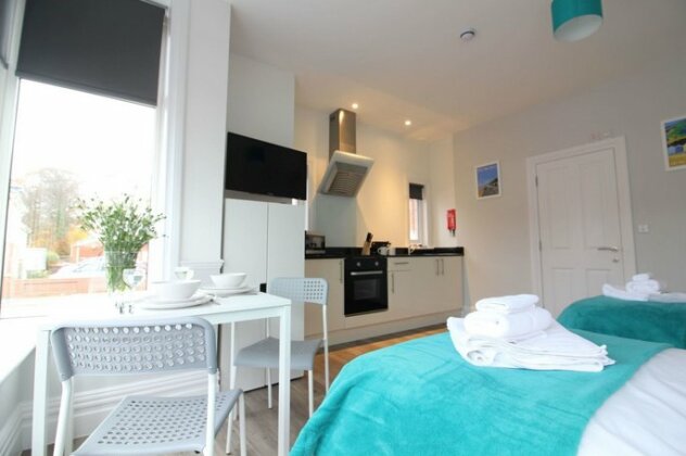 Diamond - Southbourne Grove Villa Apartment 1 - Photo2