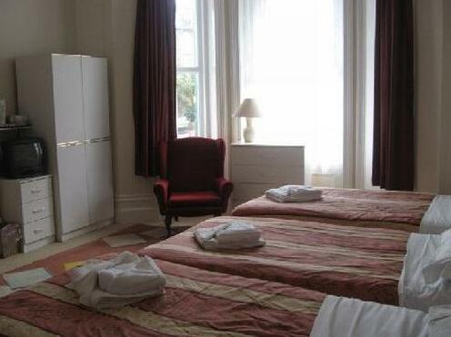Lloyds Hotel Bournemouth - Photo3