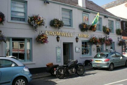 The Cromwell Arms Inn