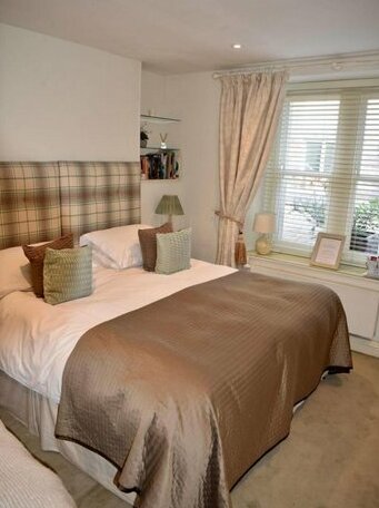 Lorne House Bed & Breakfast - Photo4