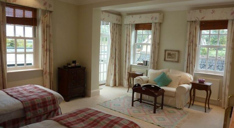 Granby House Bed & Breakfast - Photo2