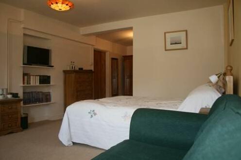 Ty Mawr Country Hotel - Photo4