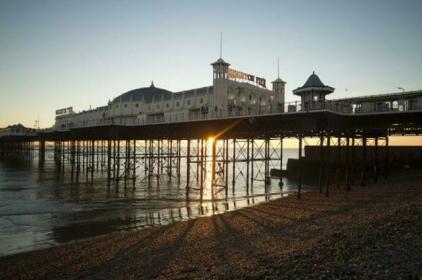 Brighton Getaways-Channel View