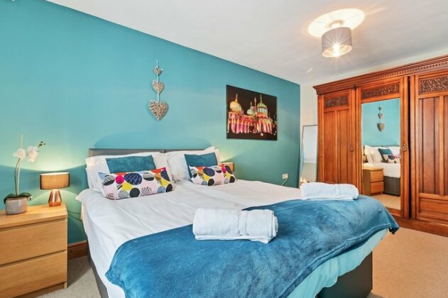 Pebble Mews House - Sleeps Pebble Mews House - Sleeps 2 to 8 guests near seafront - Photo4
