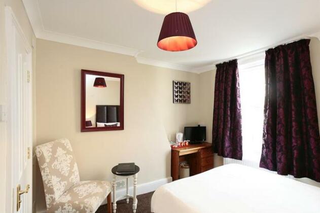 The Amblecliff Bed and Breakfast Brighton & Hove - Photo5