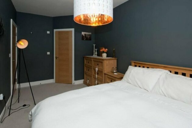 2 Bedroom City Centre Apartment Bristol - Photo4