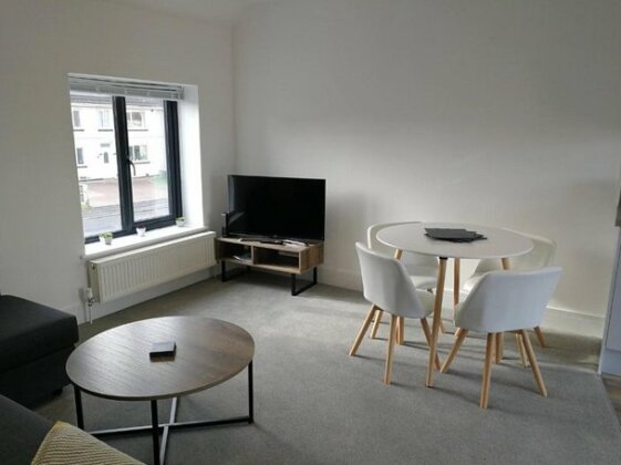 Brand New - 2 Bedroom Apartment in Filton - Photo2