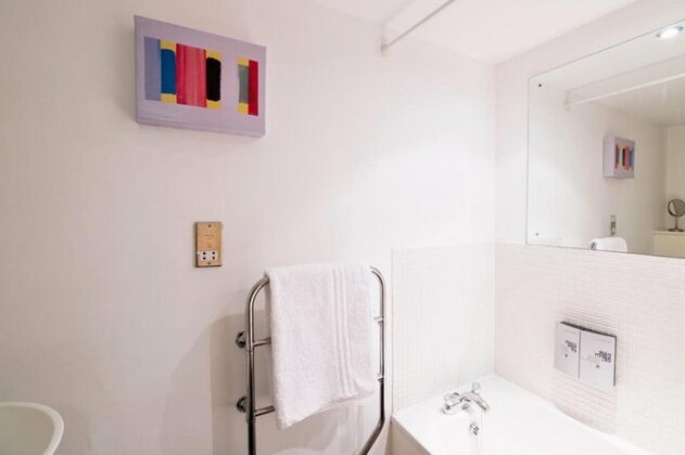 Lux City Centre 2 bedroom apartment - yourapartment - Photo4