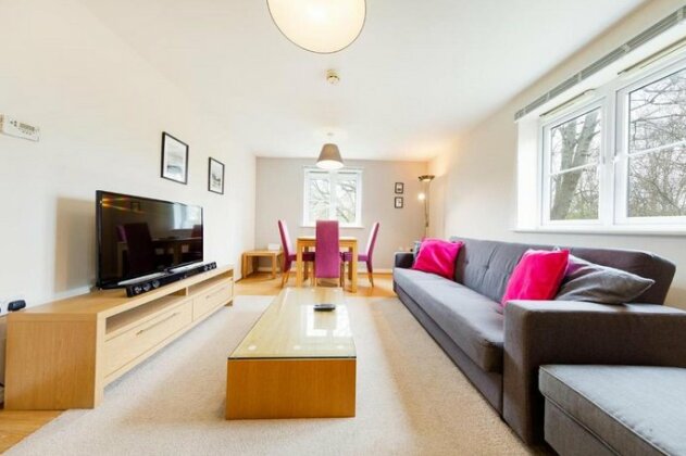 Luxury Apartment in Filton with Free Parking - Photo2