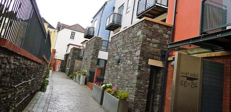 Your Stay Bristol Cabot Mews