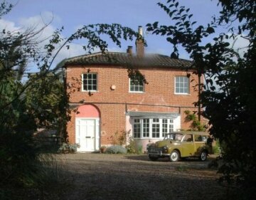 The Old Vicarage Bed And Breakfast Briston