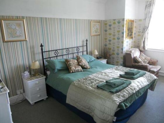 Whiteacres Guest House Broadway - Photo4