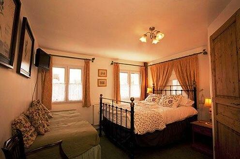 The Blacksmith's House Bed and Breakfast Brockenhurst - Photo4