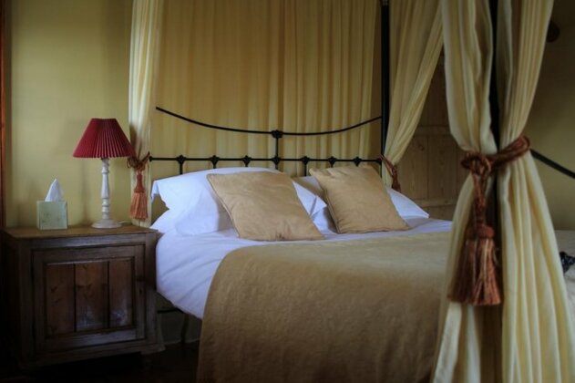 Box Bush Bed & Breakfast and Holiday Cottage - Photo3