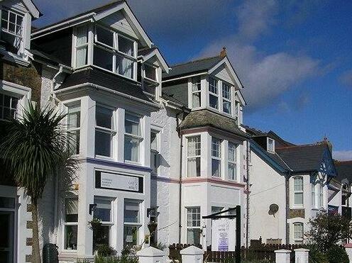 Dylan's Bed & Breakfast Bude