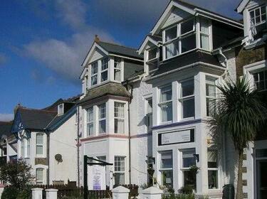 Dylan's Bed & Breakfast Bude