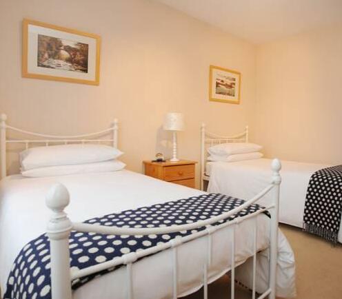 Cottesmore Bed and Breakfast - Photo4