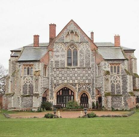Butley Priory Bed & Breakfast Woodbridge England