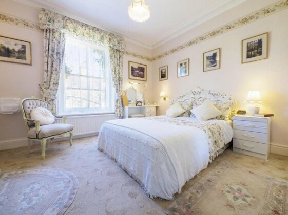 Braemar Guest House Buxton - Photo4