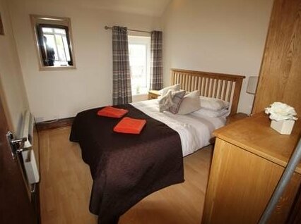 Hideaway 2 Bedroom Apartment by Cardiff Holiday Homes