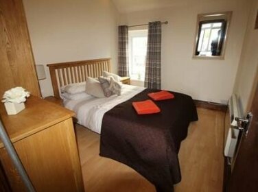 Hideaway 2 Bedroom Apartment by Cardiff Holiday Homes