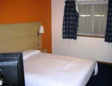 Travelodge Cardiff Central - Photo3