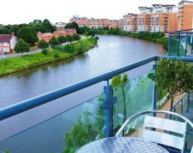 Waterside Apartments Cardiff - Photo3