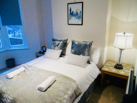 Willows - Cardiff Guest House - Photo5