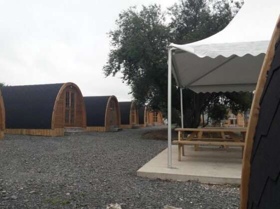 Let's Go Hydro Glamping - Photo5