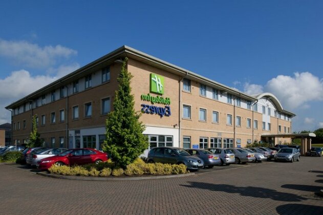 Holiday Inn Express East Midlands Airport - Photo2