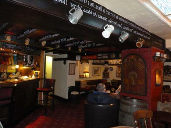 Ye Olde Cheshire Cheese Inn - Photo2