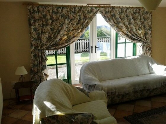 Millers Close Holiday Cottages - Photo4